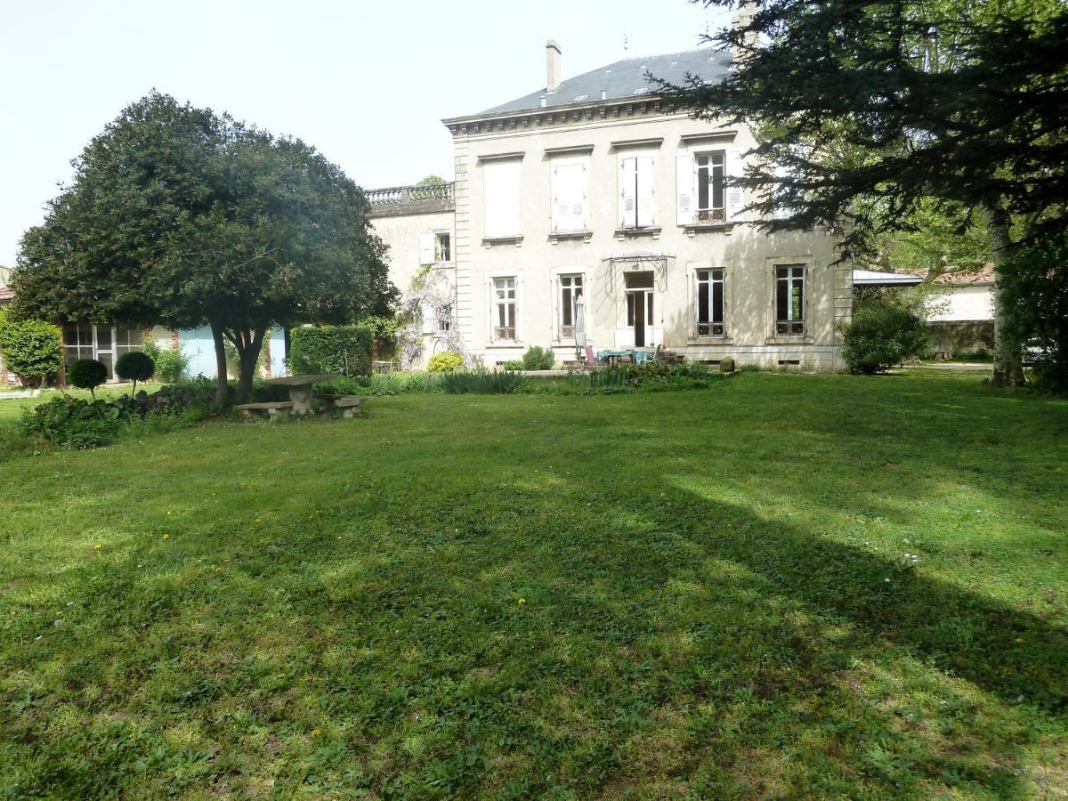 Les Palmiers Bed & Breakfast Mauves ภายนอก รูปภาพ